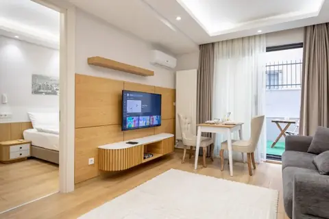شقة بإطلالة على الحديقة — 4