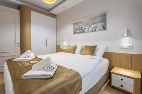 شقة بإطلالة على الحديقة — 5